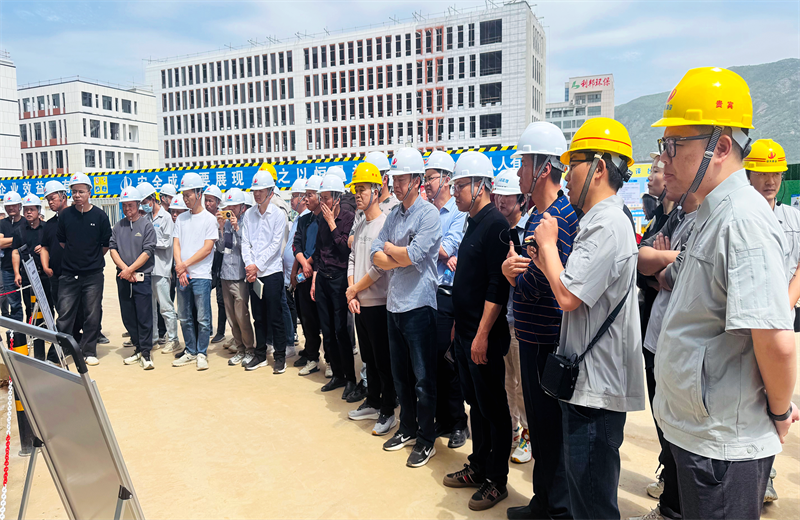 2025年4月17日，由莆田市涵江区住房和城乡建设局主办、PG国际三建承办的钢筋安装工程质量防控现场交流会在联东U谷·涵江海峡智造产业谷一期成功召开。